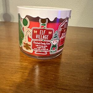 *Rare* Elf Village Bath & Body Candle
